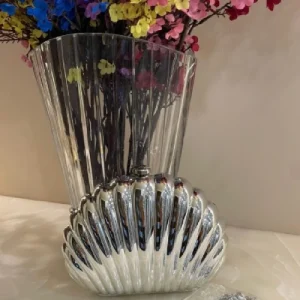 SEASHELL CLAM CLUTCH - Image 2
