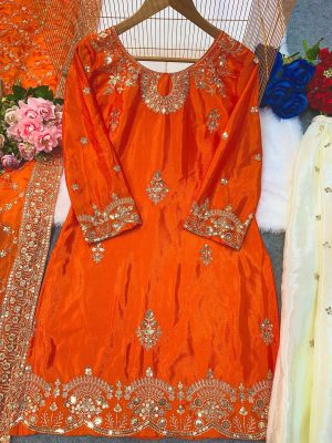 Chinon silk suit set - Image 4