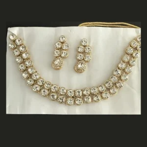 Beautiful Kundan Set - Image 1