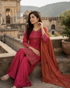 Silk Ensemble with Pearl Handwork - Image 6
