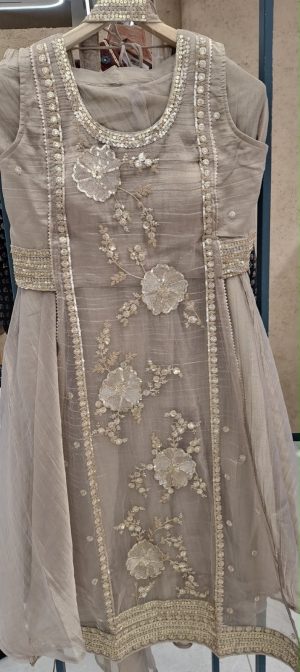 Festive Wear Indo-Western Outfit - Image 7