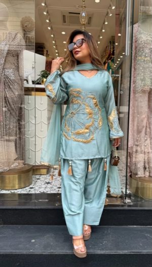 Designer 3-Piece Suit Set - Image 3