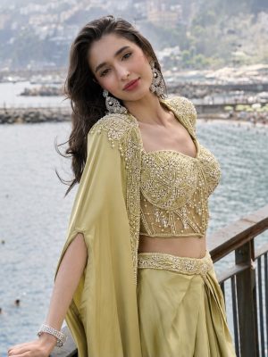 Embroidered Cape-Style Drape Set - Image 10