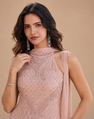 Contemporary Georgette Glam - Image 6