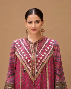 Chinon Dhoti Suit - Image 3