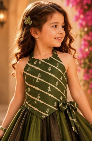 Leheriya Pure Cotton Dual Tone Crop Top with Lehenga - Image 8