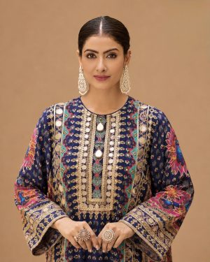 Chinon Dhoti Suit - Image 4