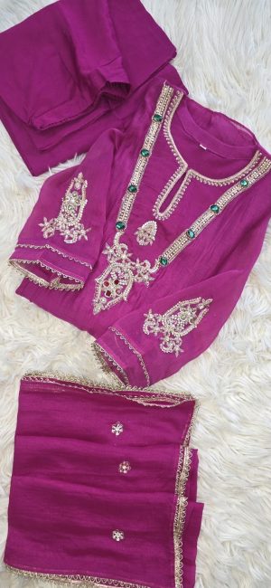 Elegant Cotton Embroidered Outfit - Image 3