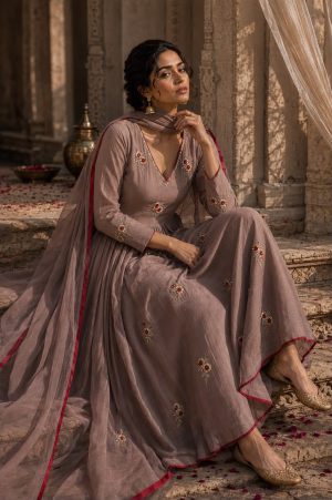 Beautiful Mul Chanderi Outfit - Image 3