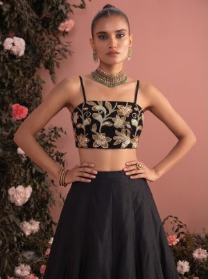 Beautiful Ready to wear Lehenga with Dupatta - Image 5