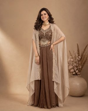 Embroidered Cape Set - Image 1