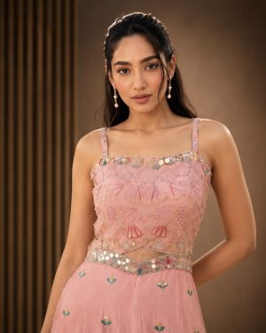 Blush Pink Silk Outfit - Image 2